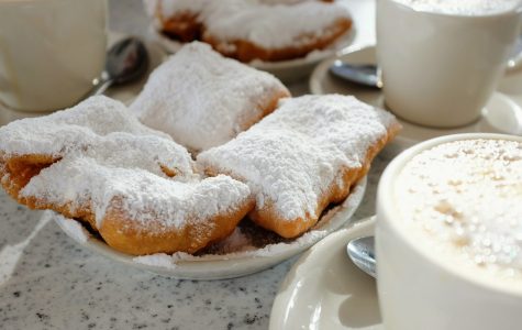 Cafe du Monde New Orleans coffee beignets family fun in new orleans